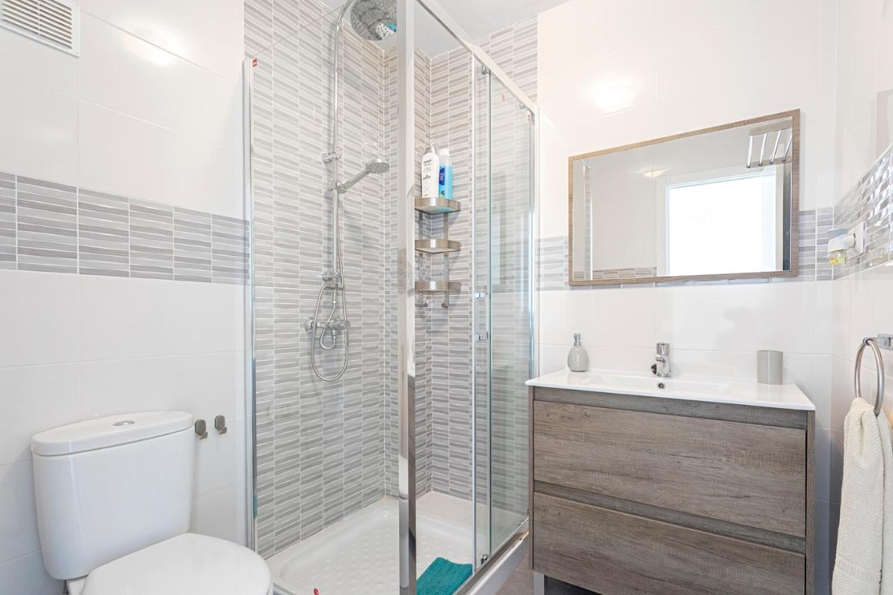 Ferienwohnung Atico Frente Al Mar - Vistas, Piscina, Terrazas, Parking! Benalmádena Exterior foto